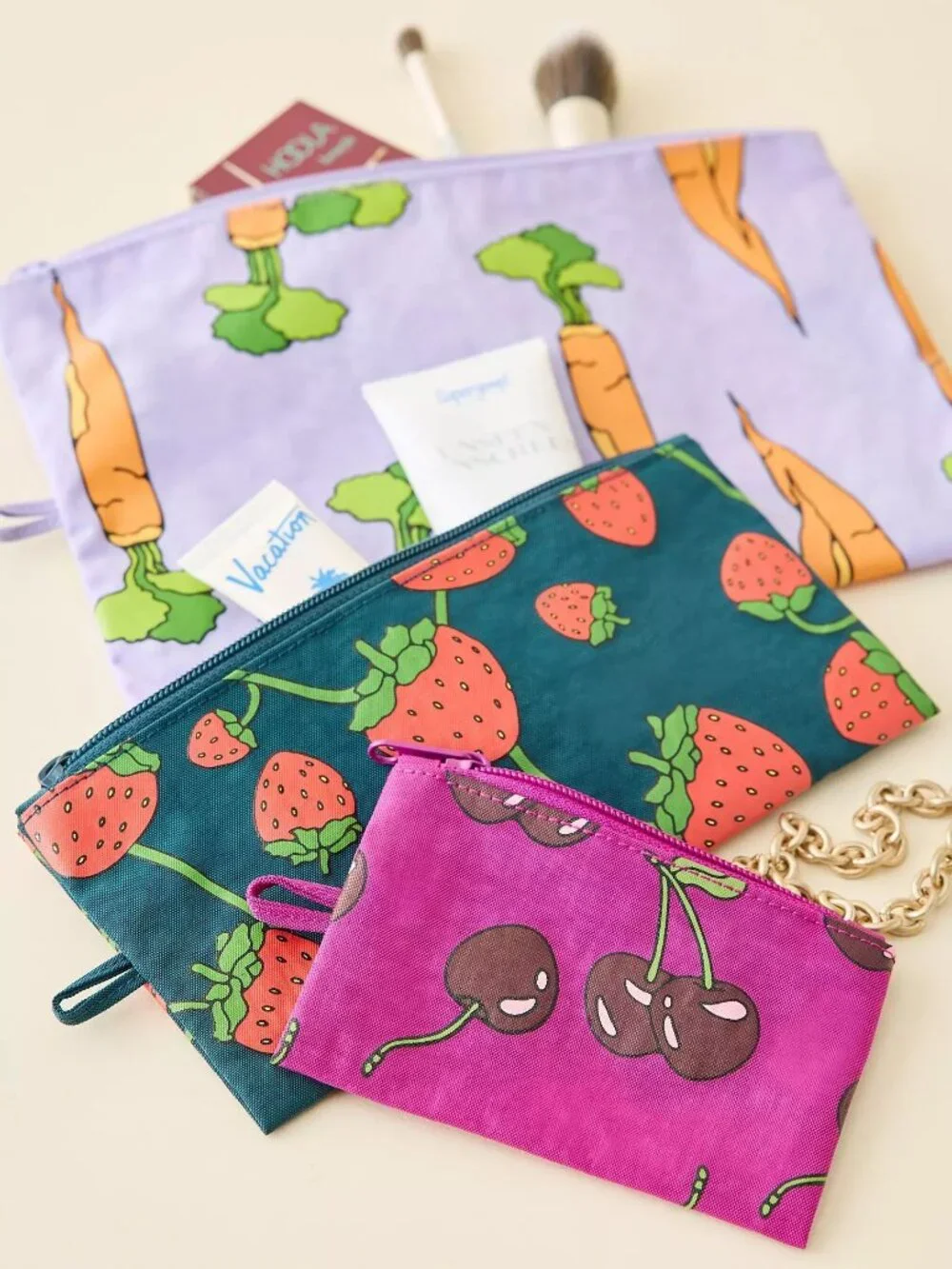 NWT Baggu Flat Pouch Set - Carrots & Berries (Cherries, Strawberries, Carrots)